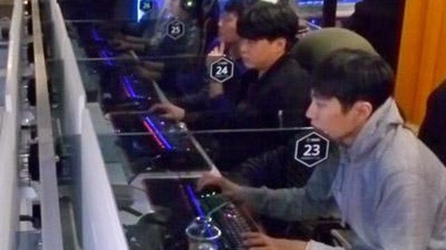 Mischa Says Hi! #5: Koreaanse jongen (25): 'Ik heb 11 jaar van mijn leven verspeeld aan gamen'