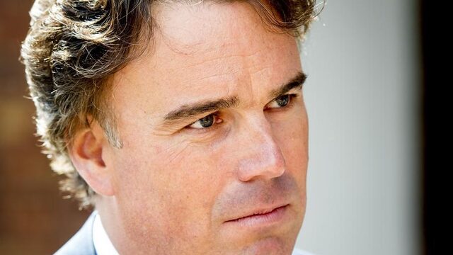 Hoe kroonprins Camiel Eurlings viel