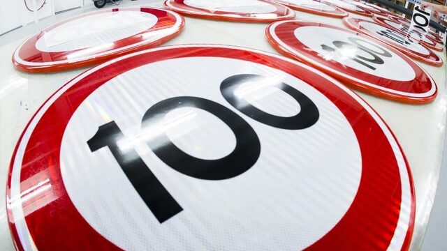 Stand.nl: 100 is hard genoeg