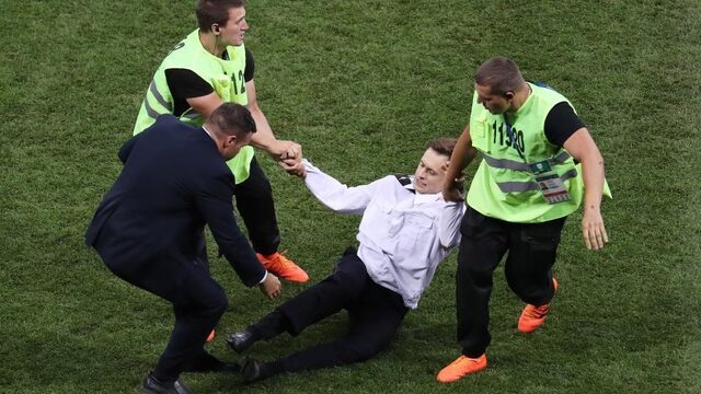 Woordvoerder Pussy Riot op intensive care: is hij vergiftigd?