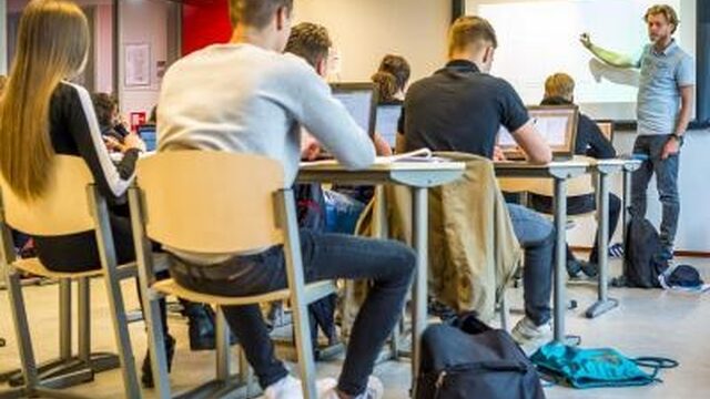 Rekenmachine in de aanslag? Vandaag beginnen de eindexamens