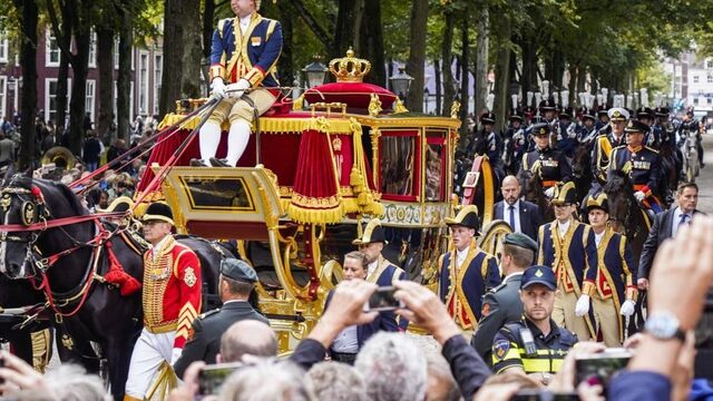 Geen koninklijke rijtoer en balkonscène op Prinsjesdag, liever geen publiek