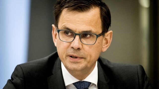 André Rouvoet: 'Mensen moeten voor hun dementerende familie kunnen zorgen'