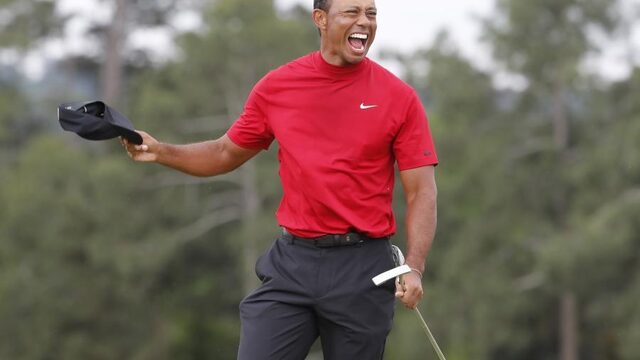 Tiger Woods na elf jaar terug aan de top