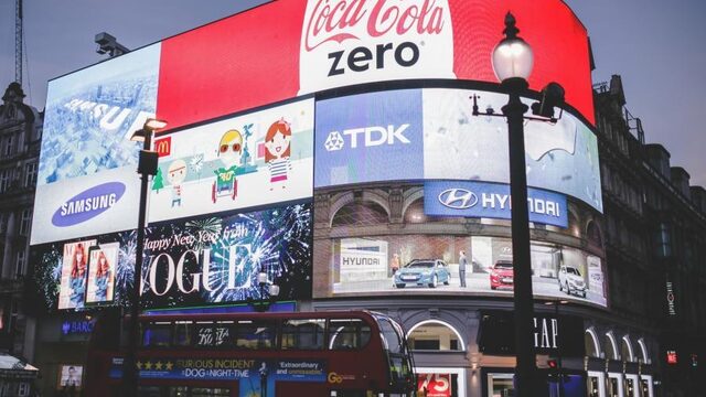 Reclame's verwisselen 'juist nu' steeds meer voor een 'grappige toon'