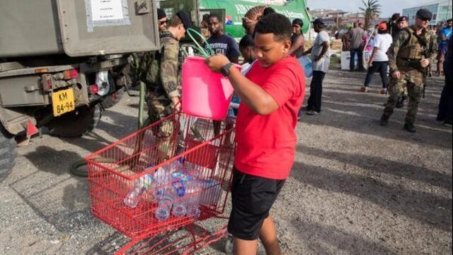Mensen op Sint Maarten vragen zich af waar de hulpgoederen blijven