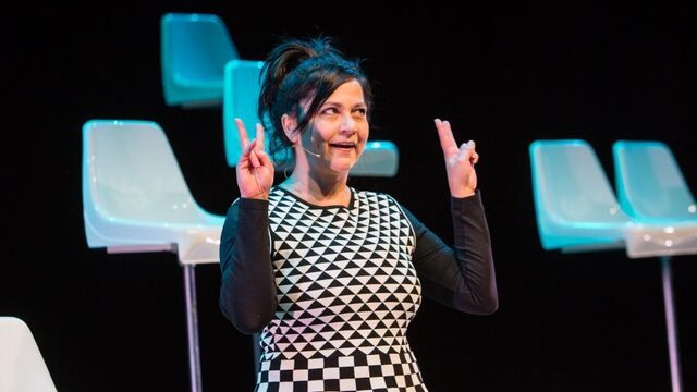 Ellen Dikker: 'Vaccineren, of toch kurkuma?'