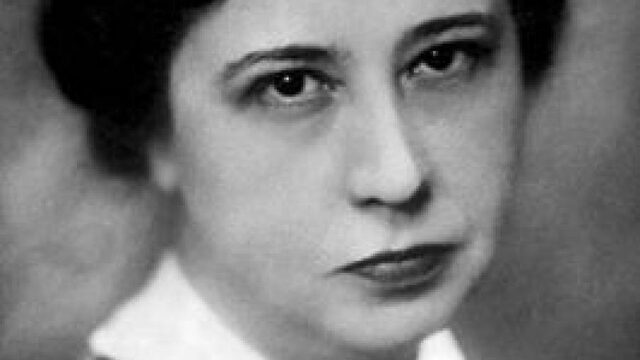 Een standbeeld voor Corry Tendeloo