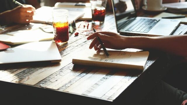 Investeren in start-ups is populair, maar hoe investeer je in het juiste idee?