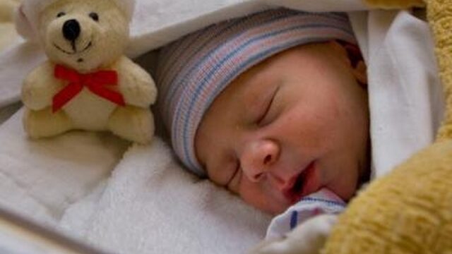 Erfelijke ziektes de wereld uit door test op 'risicobaby's'?