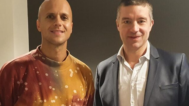 Milow: 'Ayo Technology was puberaal gezwets over pornografie'