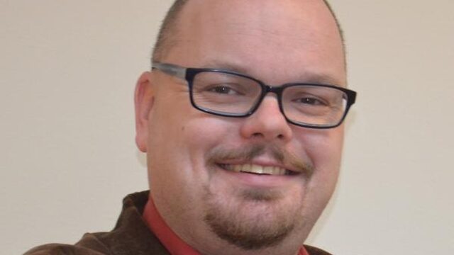 'Peuterpijpers'. Auw, dat doet pijn