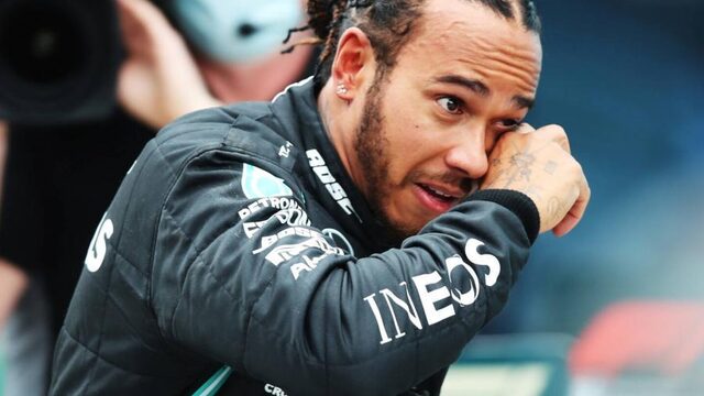 Hamilton wint in Turkije en evenaart Schumacher met zevende wereldtitel