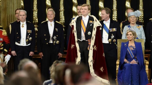 Hoe de hofhouding met de tijd mee is gegaan