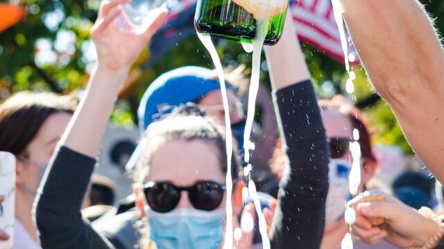 Het is nog geen tijd voor een corona-eindfeest