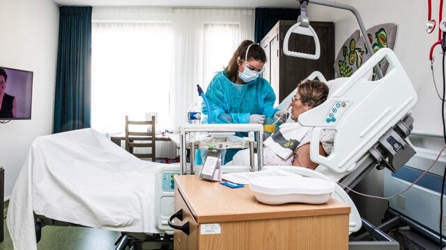 'Zo omgaan met je zorgpersoneel, wat een grap'