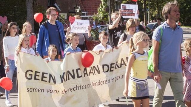 Uitzetting Armeens gezin: 'Waar is het andere geluid?'