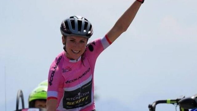 Van Vleuten soleert glansrijk naar eindzege Giro Rosa