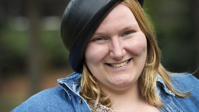 'Er valt geen discussie te voeren met professionele cabaretiers die een vergiet op hun hoofd zetten'