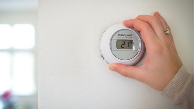 Bespaar ruim 100 euro op je energierekening: 'Gebruik slimme thermostaten'