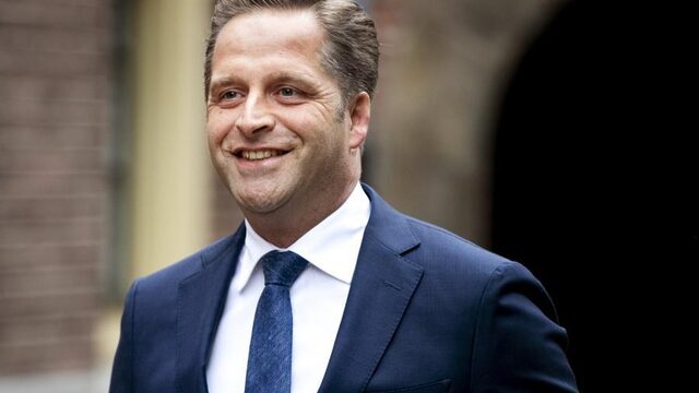 Minister De Jonge op zoek naar de oplossing voor vergrijzing
