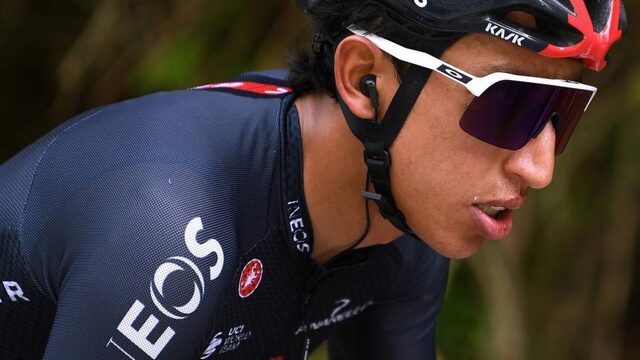 Egan Bernal grijpt macht in Giro met heroïsche zege op gravel
