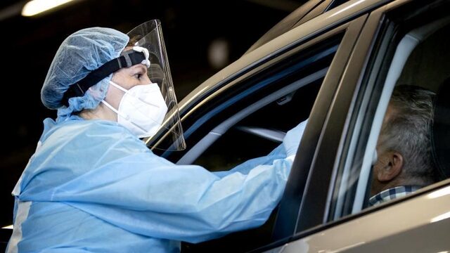Coronatest blijft belangrijk: 'We zien niet hoeveel infecties we voorkomen'