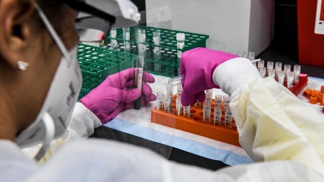 Ook coronavaccin Moderna presenteert cijfers: '94,5 procent effectief'