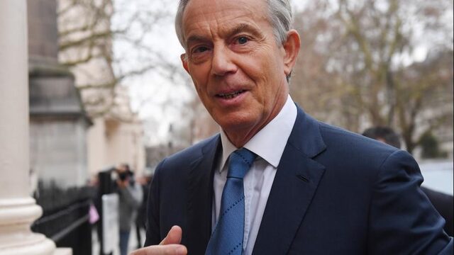 Theresa May beledigd door oproep Blair tot nieuw brexit-referendum