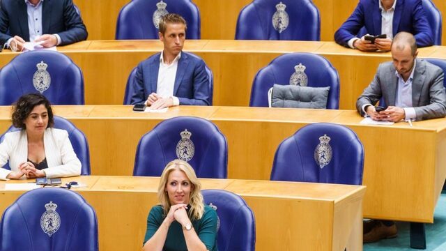 Kamer dwingt onafhankelijk onderzoek af naar corona-aanpak