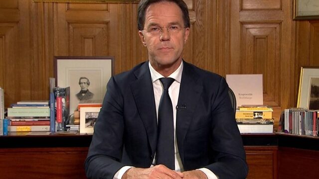 'De komende tijd zal een groot deel van de bevolking met het virus besmet raken'