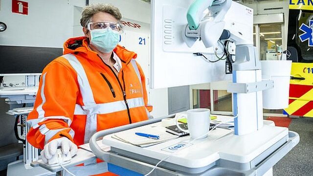 Toestroom coronapatiënten levert problemen op bij spoedeisende hulp
