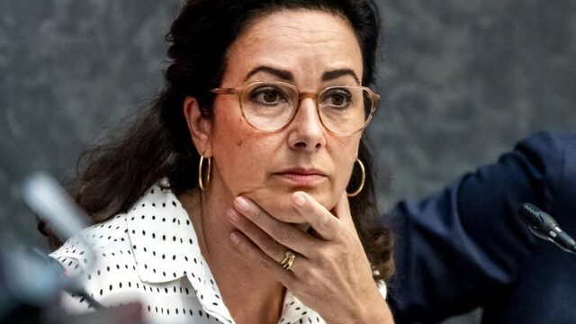 Het gezag van burgemeester Femke Halsema is 'zwaar ondermijnd'