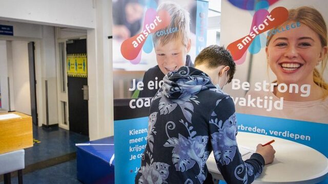 VVD de grootste onder scholieren