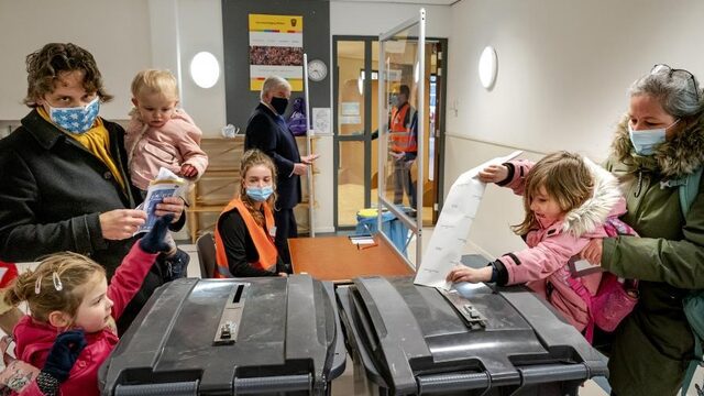 Wat zou de jeugd stemmen? 'Jongens worden rechtser in de pubertijd'