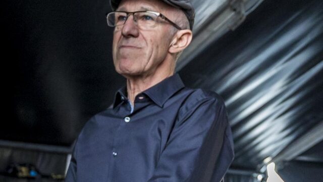 Raymond van het Groenewoud schrijft muziek tussen de 'soep en de patatten'