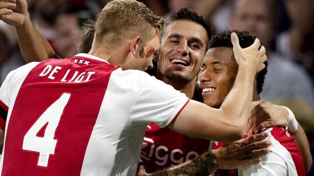 Vandaag op NPO Radio 1: extreme meningen, vrouwelijke spionnen en eredivisie
