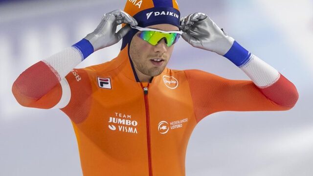 Overtuigende overwinningen voor allrounders Roest en De Jong