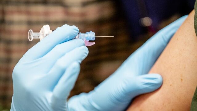 Werkt preventief infecteren van gezonde mensen voor groepsimmuniteit?