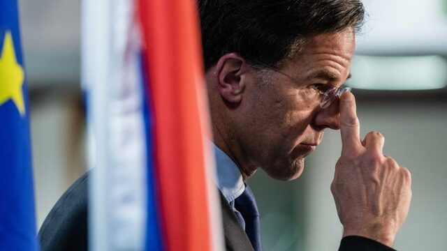 'Rutte is de lijm die de duizend brokstukjes tot een vaasje maakt'