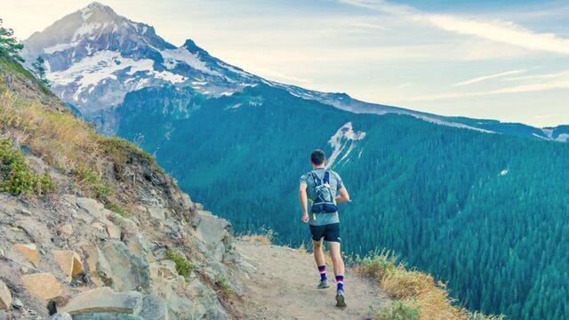 170 kilometer hardlopen aan één stuk door: hoe doen mensen dat?