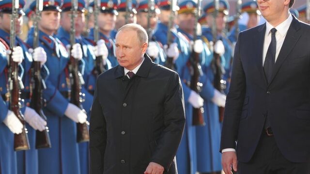 Waarom Poetin groots onthaald wordt in Servië