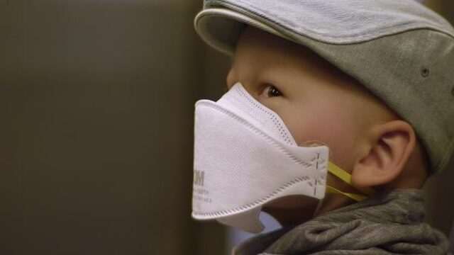 Documentaire ‘Pilotenmasker’ toont het perspectief van kinderen met kanker