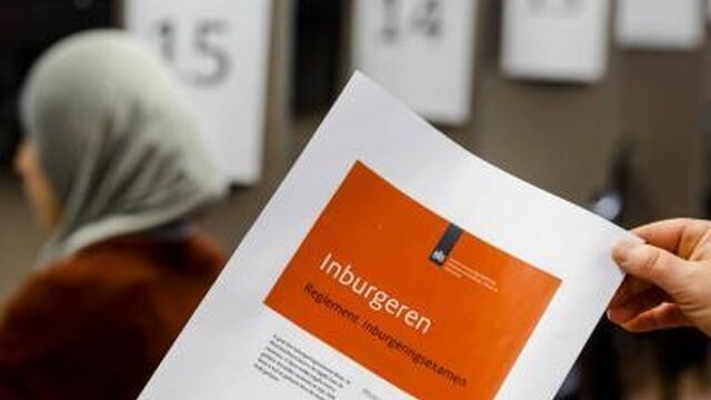 Asielzoekers lang in de bijstand