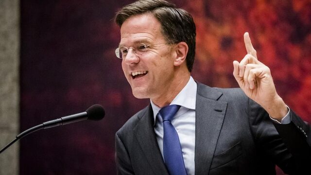 Rutte slaat weer een zekerheid uit onze hoofden: ophouden met die megasalarissen en bonussen