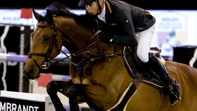 Publiek neemt afscheid van toppaard Zenith