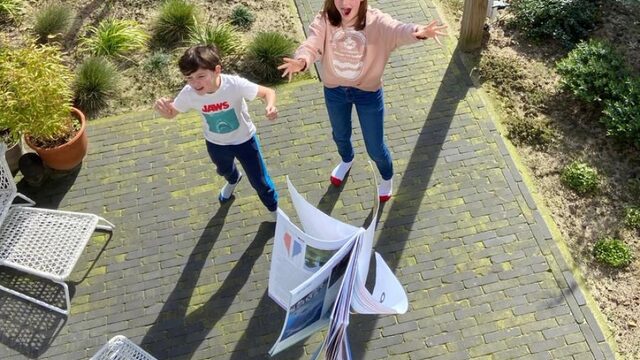 De thuisblijvers: 'kinderen zullen zich deze tijd later herinneren'