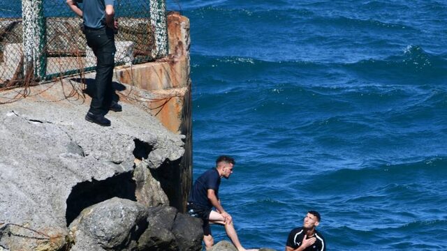 Recordaantal van 5000 migranten bereiken Spaanse enclave Ceuta