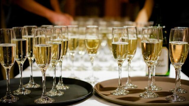 Geen zin in de kerstborrel? 'Doe een achtje!'