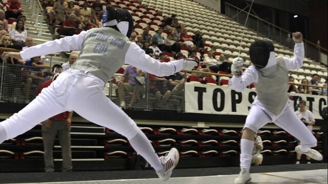 Deze 17-jarige Nederlander trekt de wereld rond als floretschermer